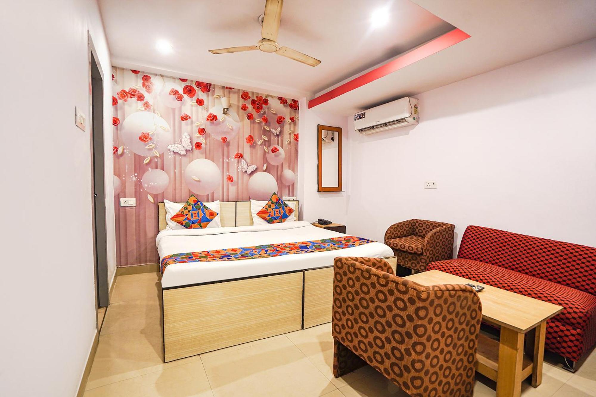 Fabexpress R Inn - Nr Prayagraj Railway Station Muthiganj Exterior foto
