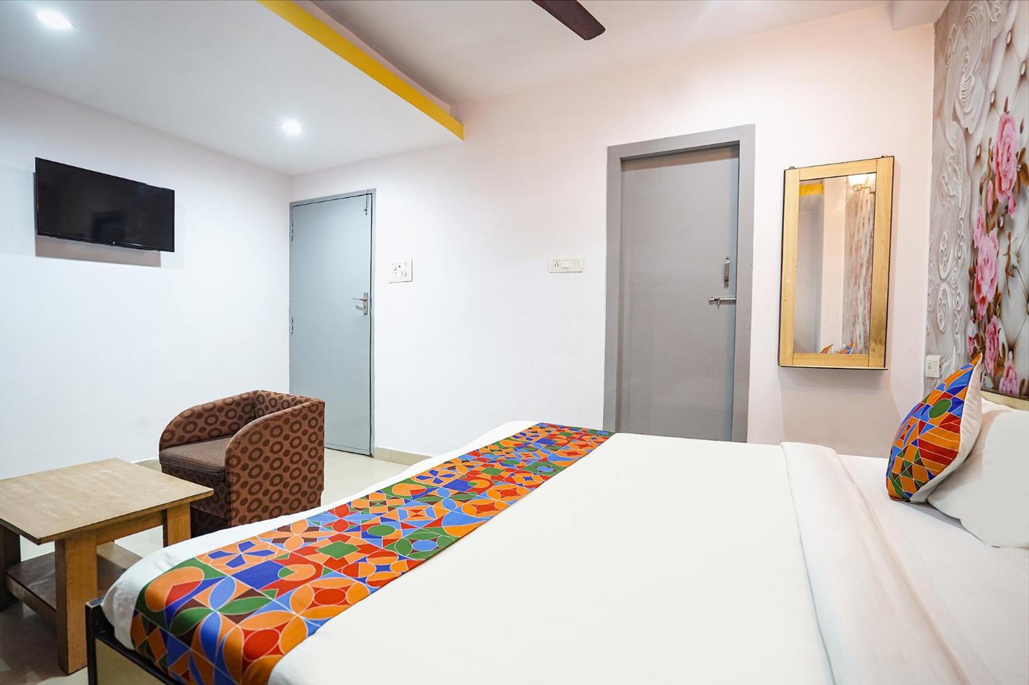 Fabexpress R Inn - Nr Prayagraj Railway Station Muthiganj Exterior foto