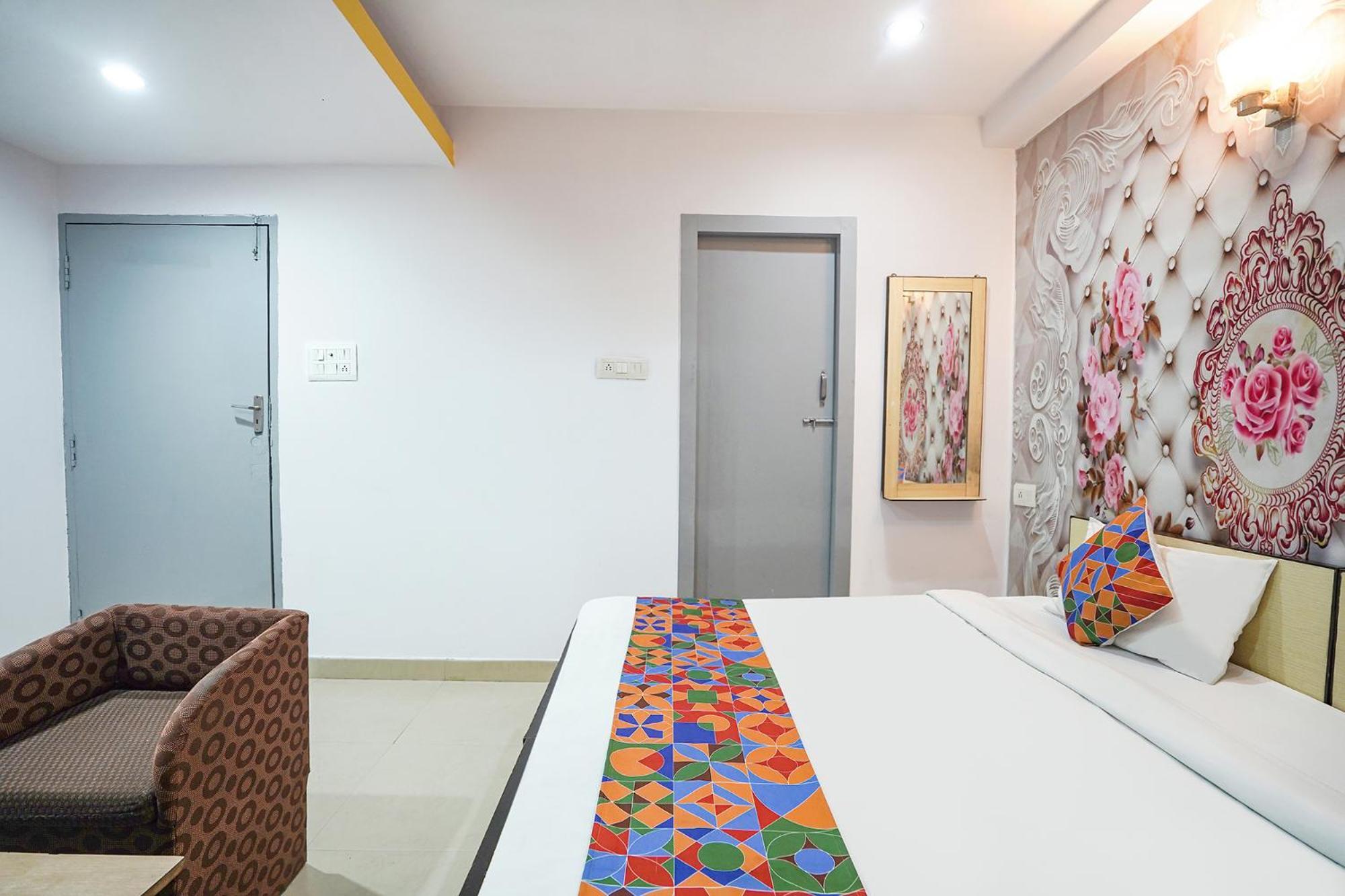 Fabexpress R Inn - Nr Prayagraj Railway Station Muthiganj Exterior foto